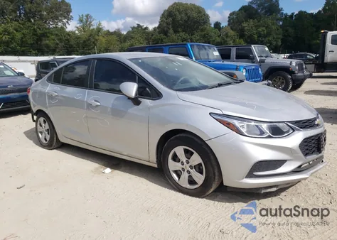 2017 Chevrolet Cruze Ls z USA, uszkodzony, nr VIN 1G1BC5SM0H7202944